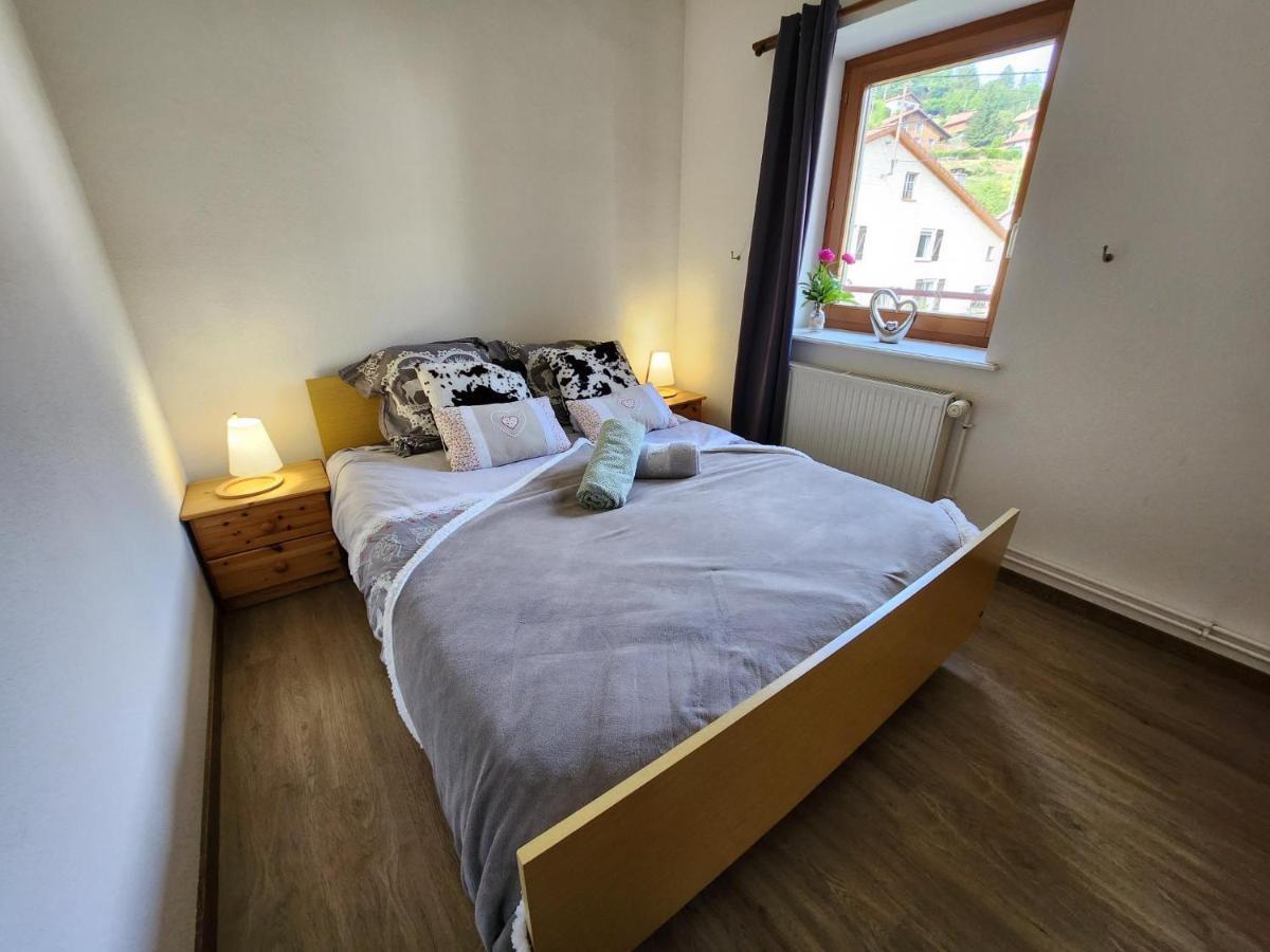 Gite Bruyere, 2 A 5 Personnes Avec Salle De Jeux Et Spa Dans La Residence فينترون المظهر الخارجي الصورة